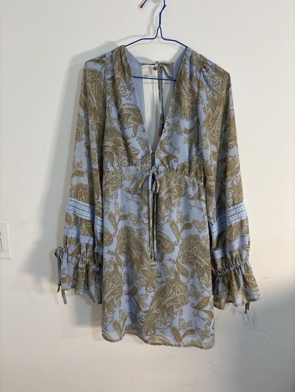 Urban Outfitters S Charlene blue tan paisley printed long sleeve mini dress wmns